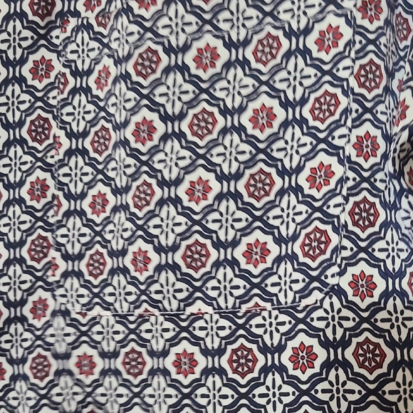 LIZ CLAIBORNE Geometric Print Women's Cap Sleeve Blouse Tunic Top - Size Medium - Picture 2 of 13